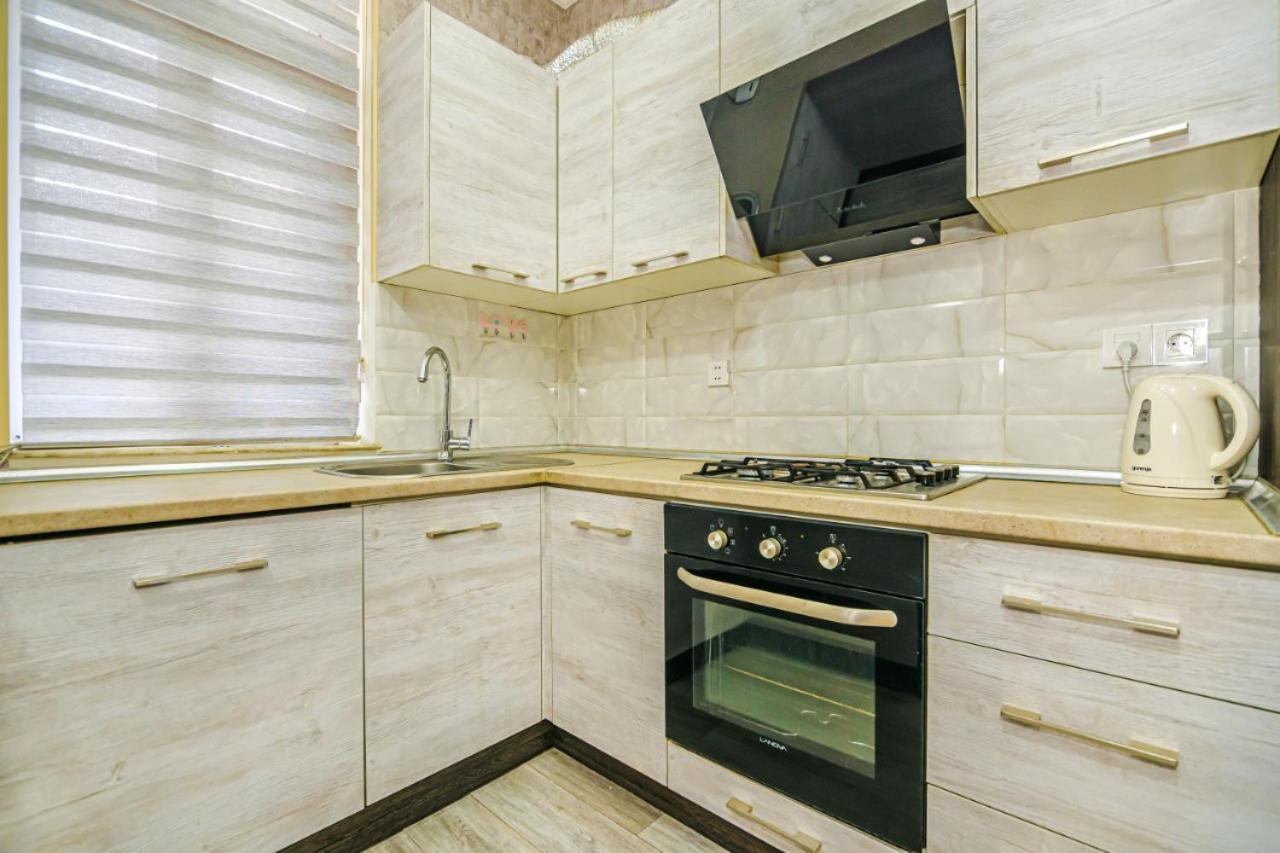 M Estate 1 Room Targovu 巴库 外观 照片